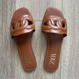 Zara Raised detail brown leather slides size 8